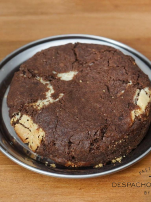 Cookie de chocolate sin gluten rellena de crema Kinder